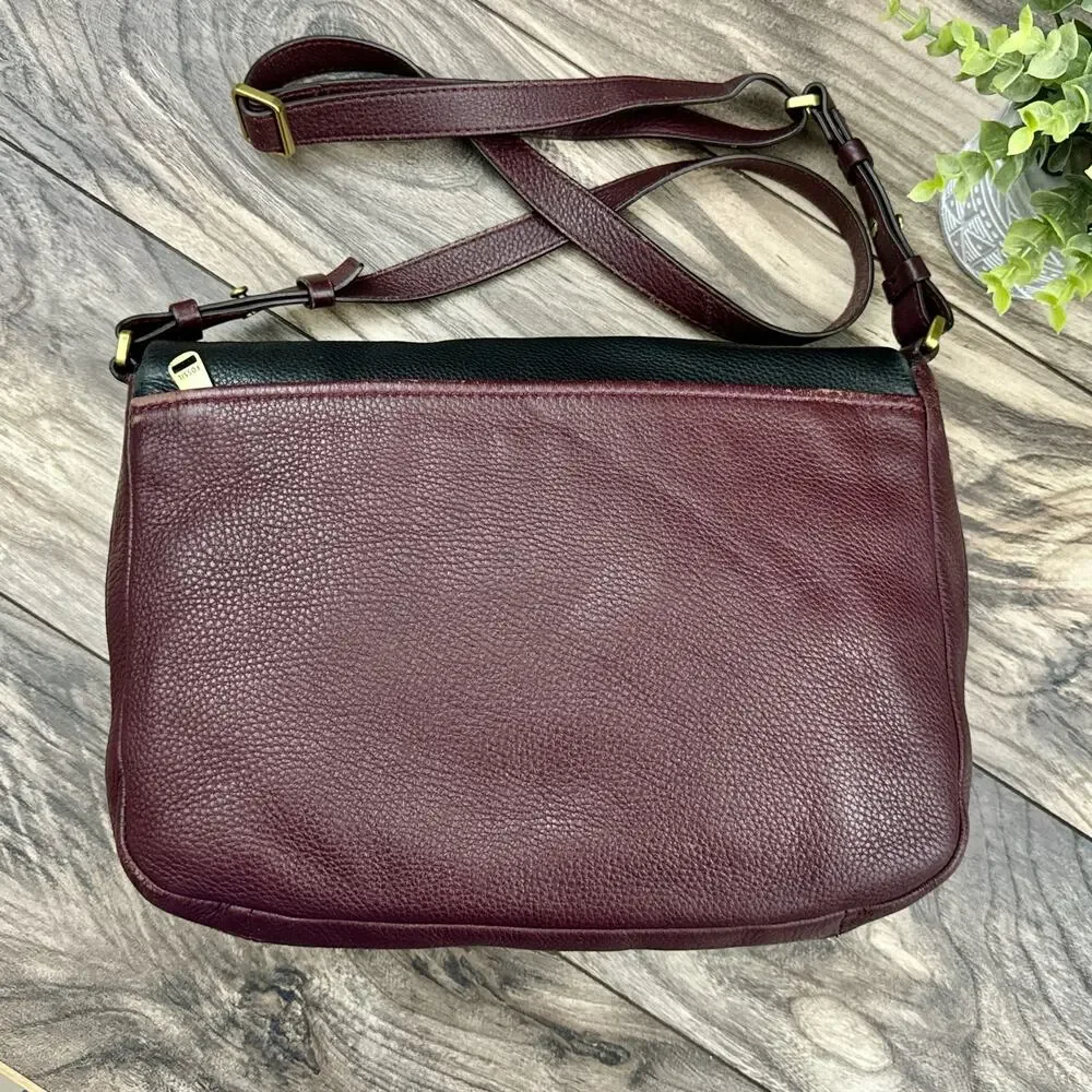 Fossil Leather Zipper Crossbody Shoulder Satchel Saddle Bag Black Burgundy - Picture 2 of 14